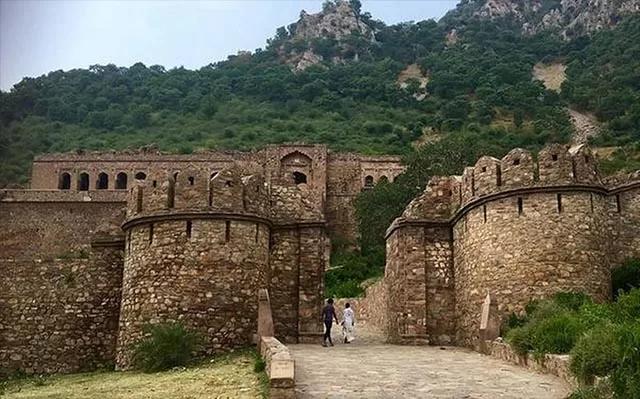 Bhangarh fort