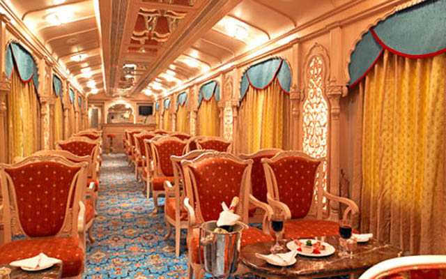 Lounge on Golden Chariot