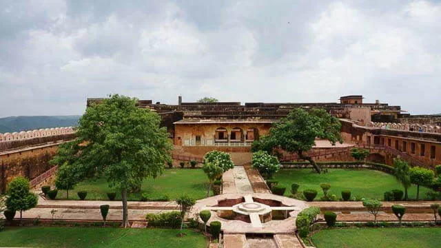 Jaigarh Fort