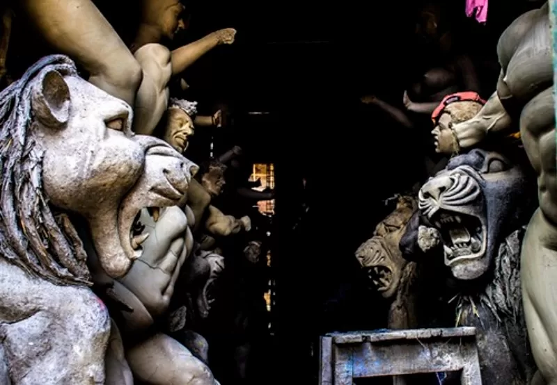 Sculpted idols at Kumartuli