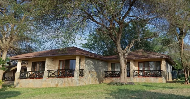 The guest rooms at Ashnil Aruba Lodge