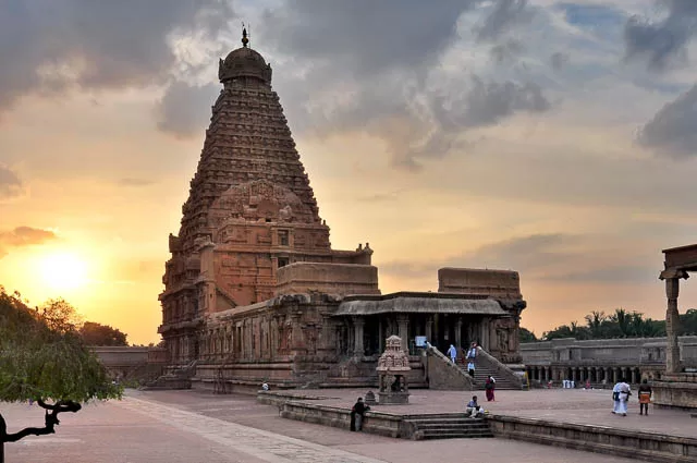 sunset behind Brihadeeswarar temple in tanjore tamil nadu
