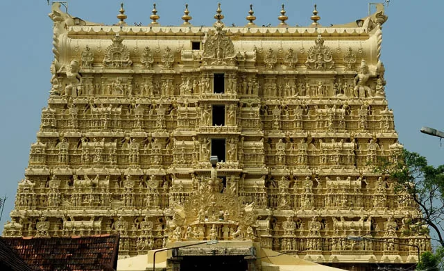padmanabhaswamy temple in tiruvananthpuram kerala