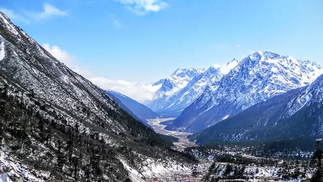 snow covered yumthang valley in sikkim