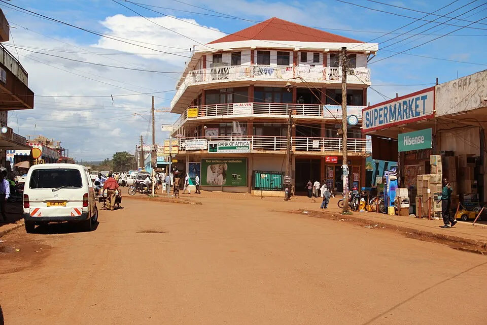 The White Nile leaving Lake Victoria at the source, Jinja.