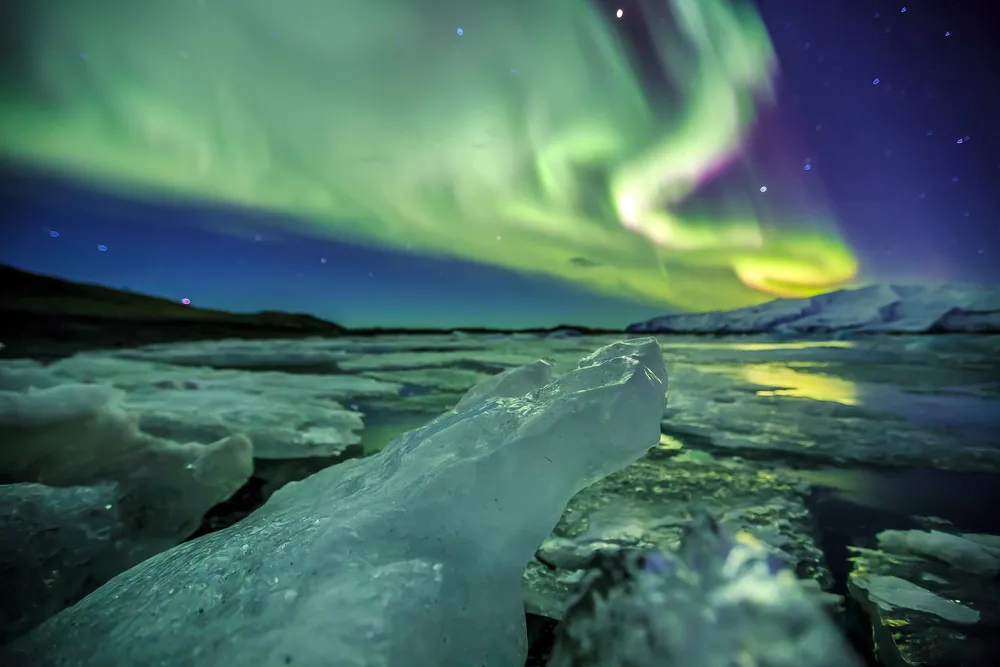 Jökulsárlón Glacier Lagoon — glacier lagoon & ice caves.