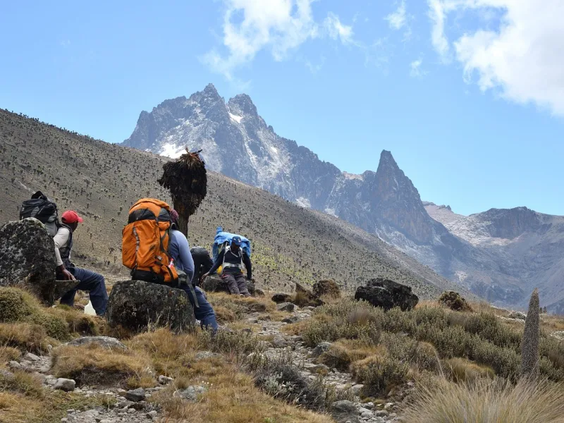 Chogoria–Sirimon traverse