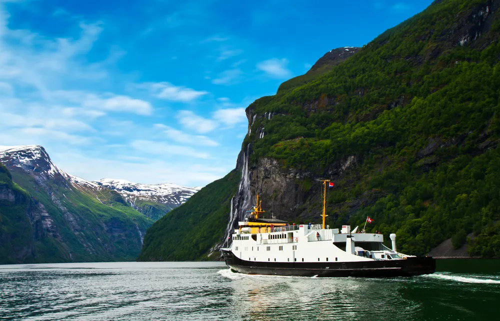 Nærøyfjord cruise