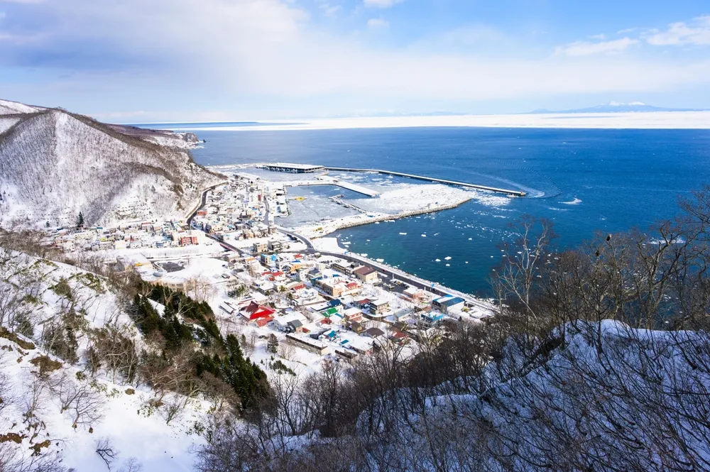 Rausu — drift ice & sea eagles.
