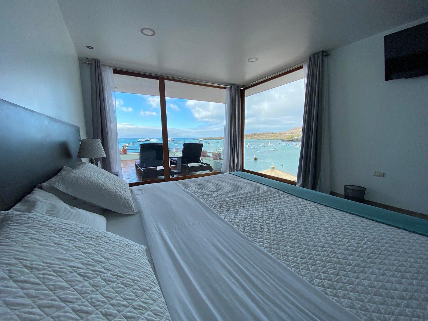 Galápagos Sunset Hotel