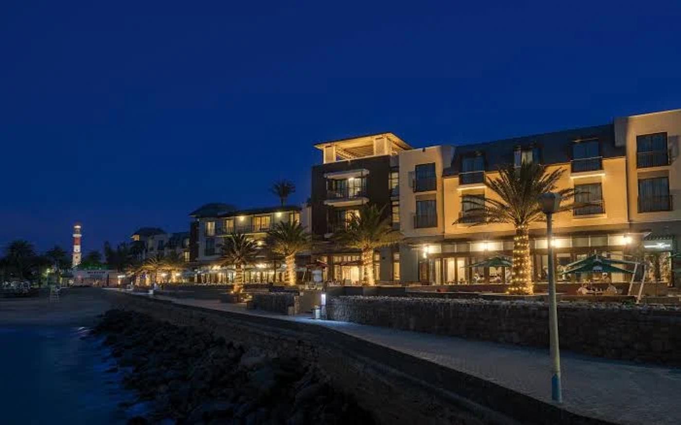 Strand Hotel