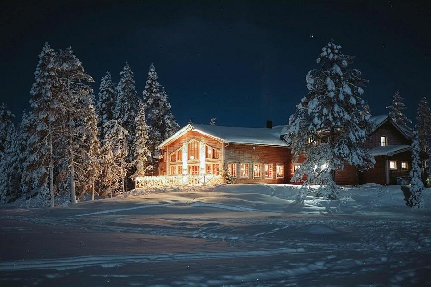 Pinetree Lodge
